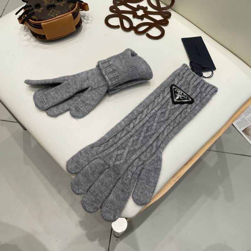 Prada Gloves 23 (16)
