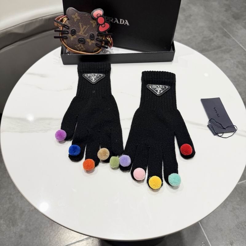 Prada Gloves 59 (18)