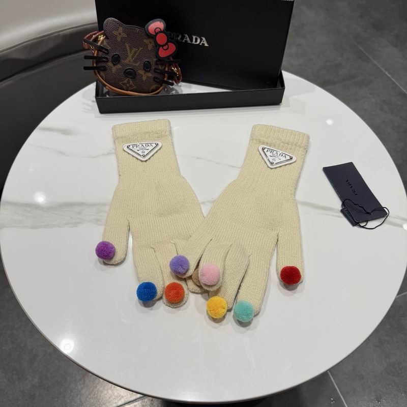Prada Gloves 59 (27)