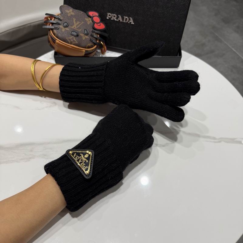 Prada Gloves 64 (1)