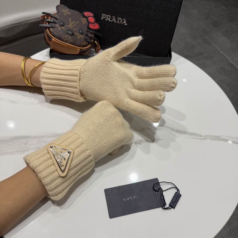Prada Gloves 64 (10)
