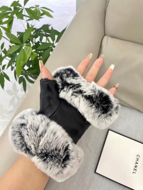 Prada Gloves 64 (5)