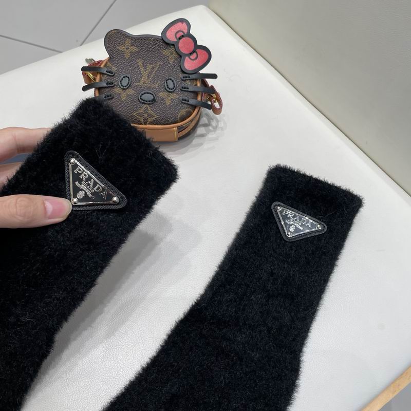 Prada Gloves 67 (15)