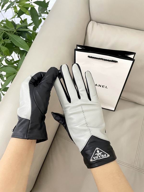 Prada Gloves L 69 (16)