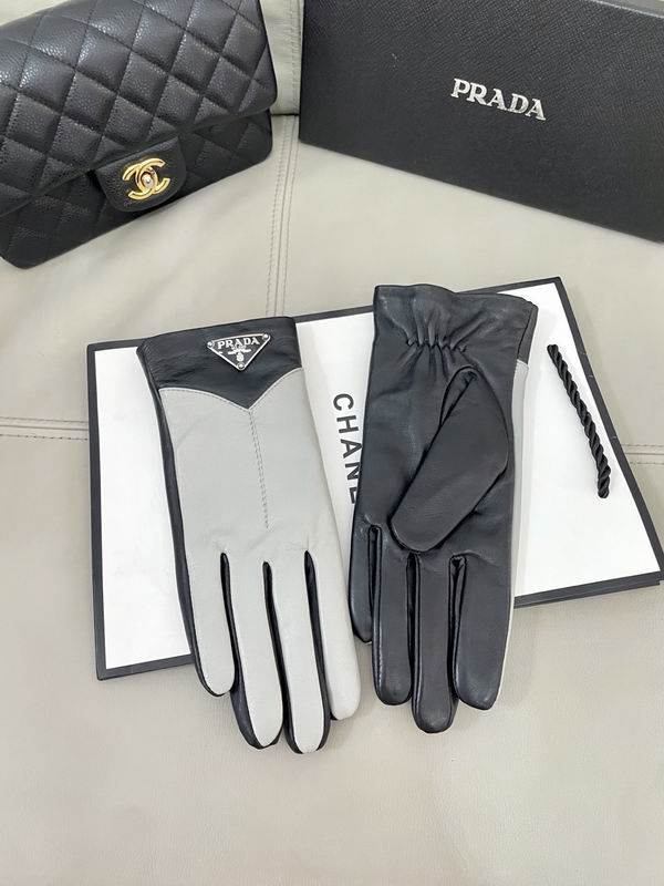 Prada Gloves L 69 (23)