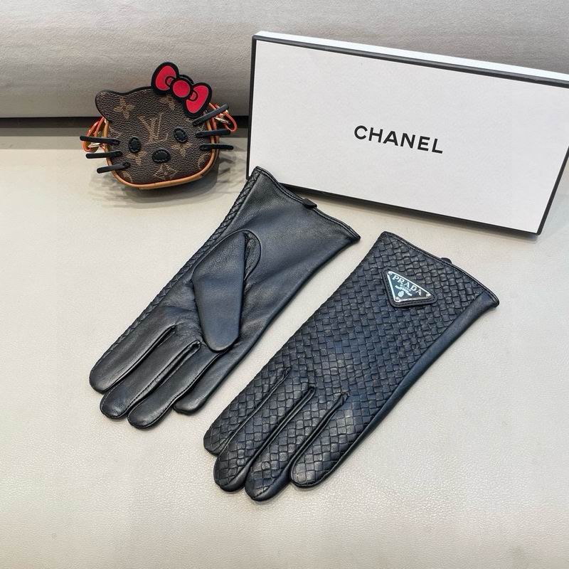 Prada Gloves M L 28 (1)