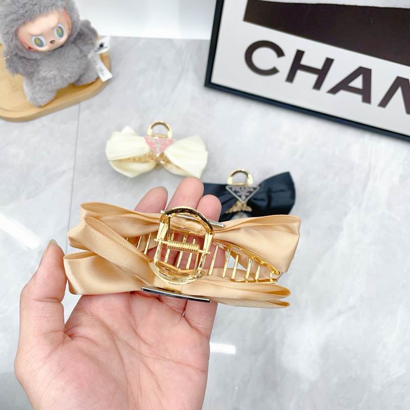 Prada Hair Grab Clip dx (20)