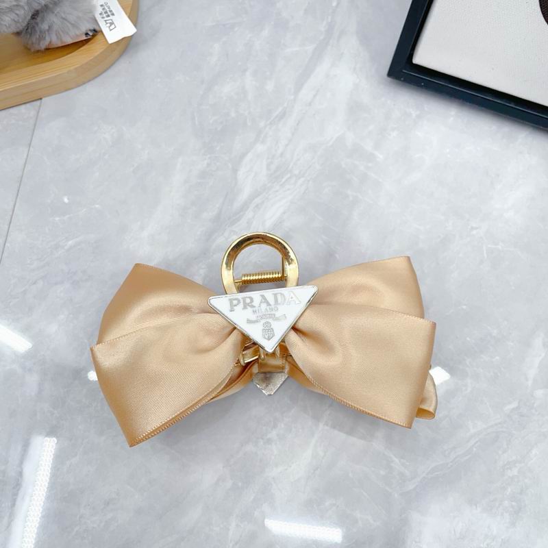 Prada Hair Grab Clip dx (24)