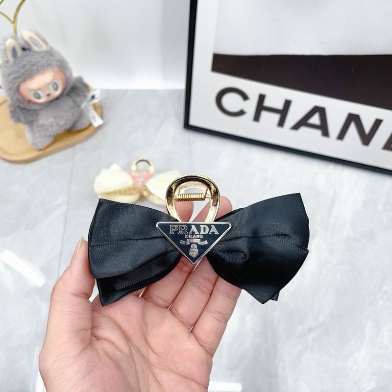 Prada Hair Grab Clip dx (28)