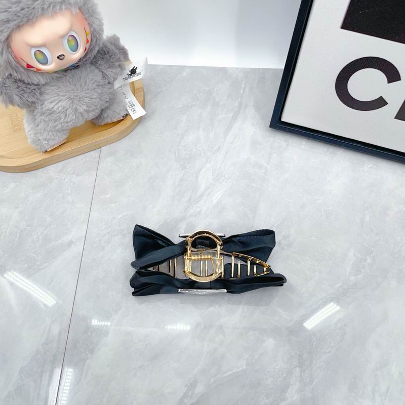 Prada Hair Grab Clip dx (34)