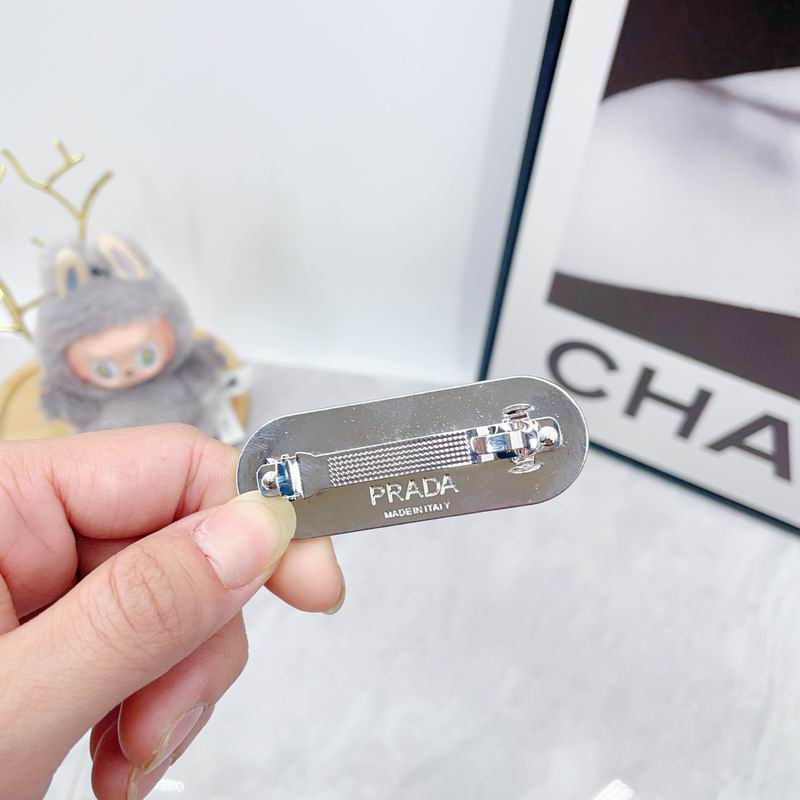 Prada Hairpin dx (7)
