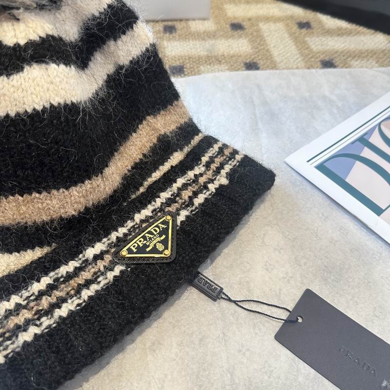 Prada Hat (1590)