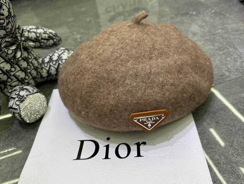 Prada beret dx (71)