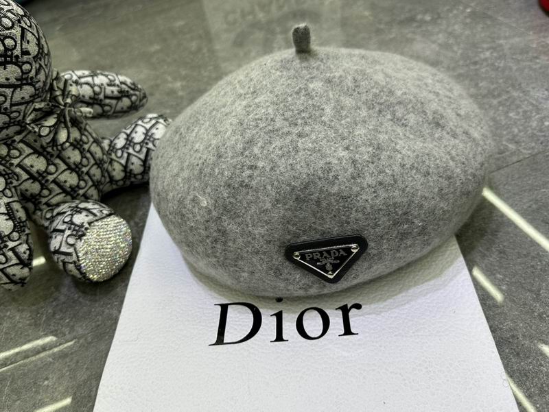 Prada beret dx (72)