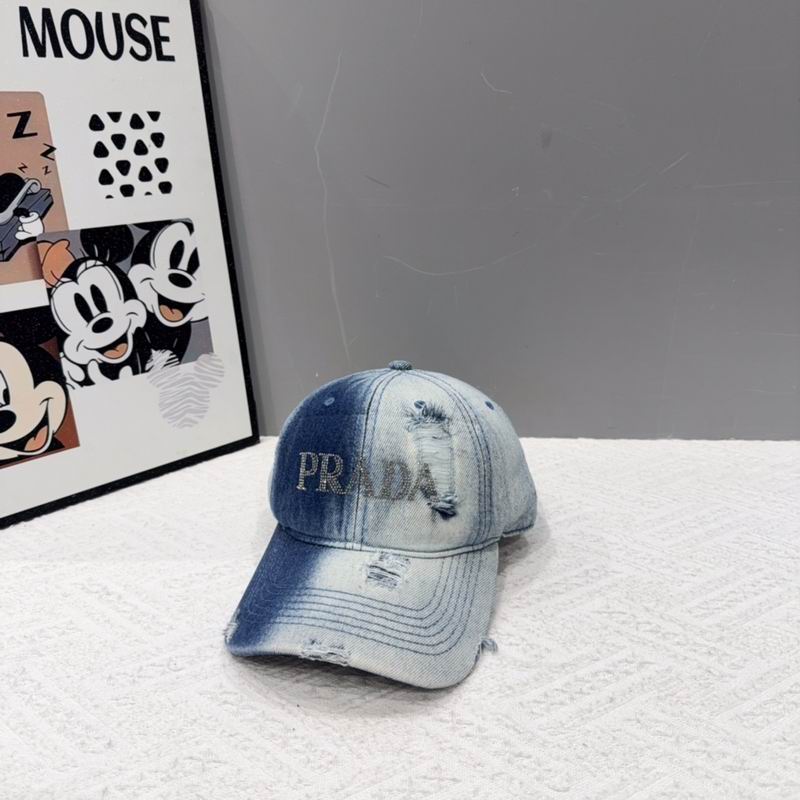 Prada cap (111)