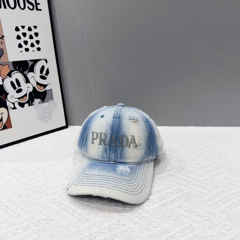 Prada cap (112)
