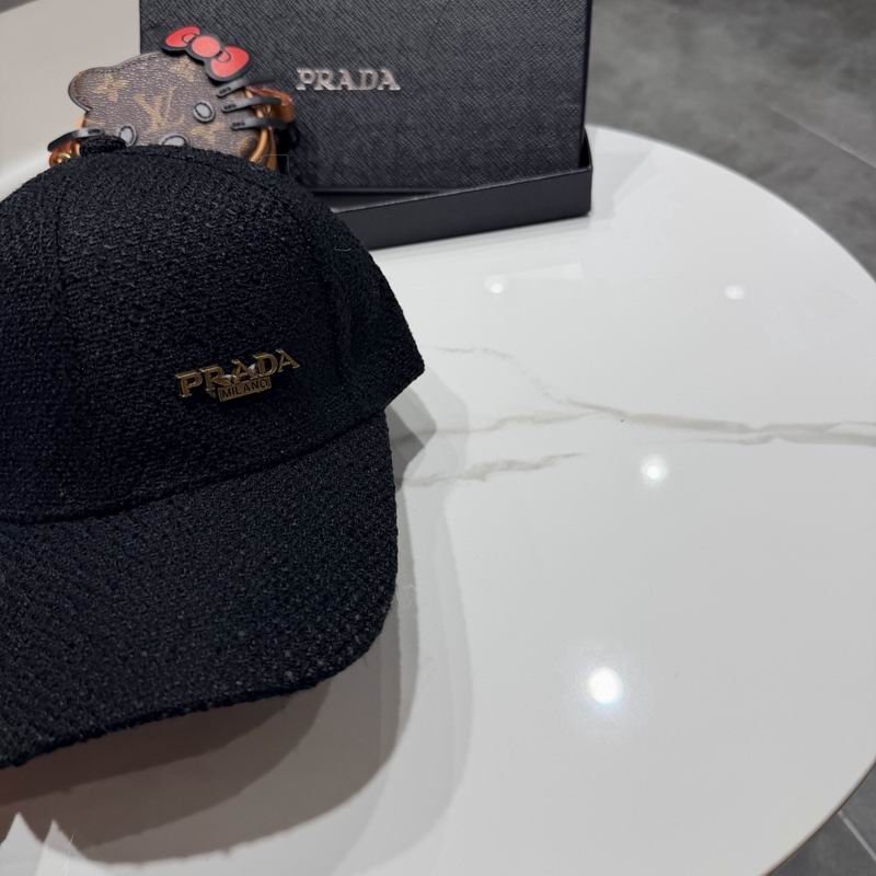 Prada cap (1355)