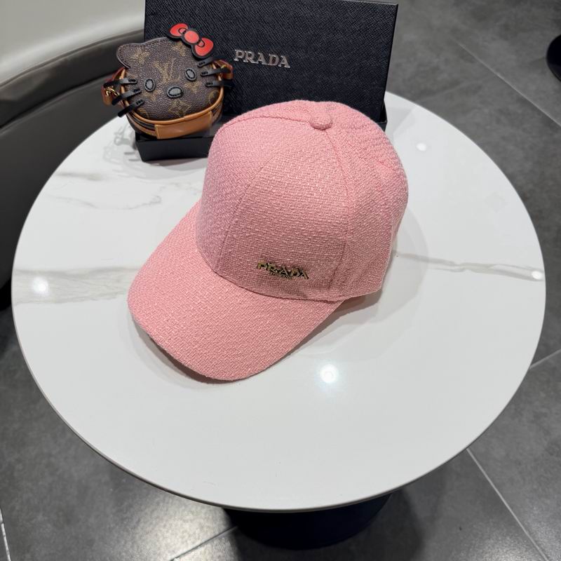 Prada cap (1365)