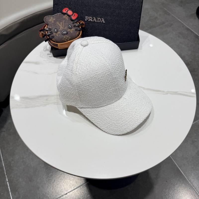 Prada cap (1373)