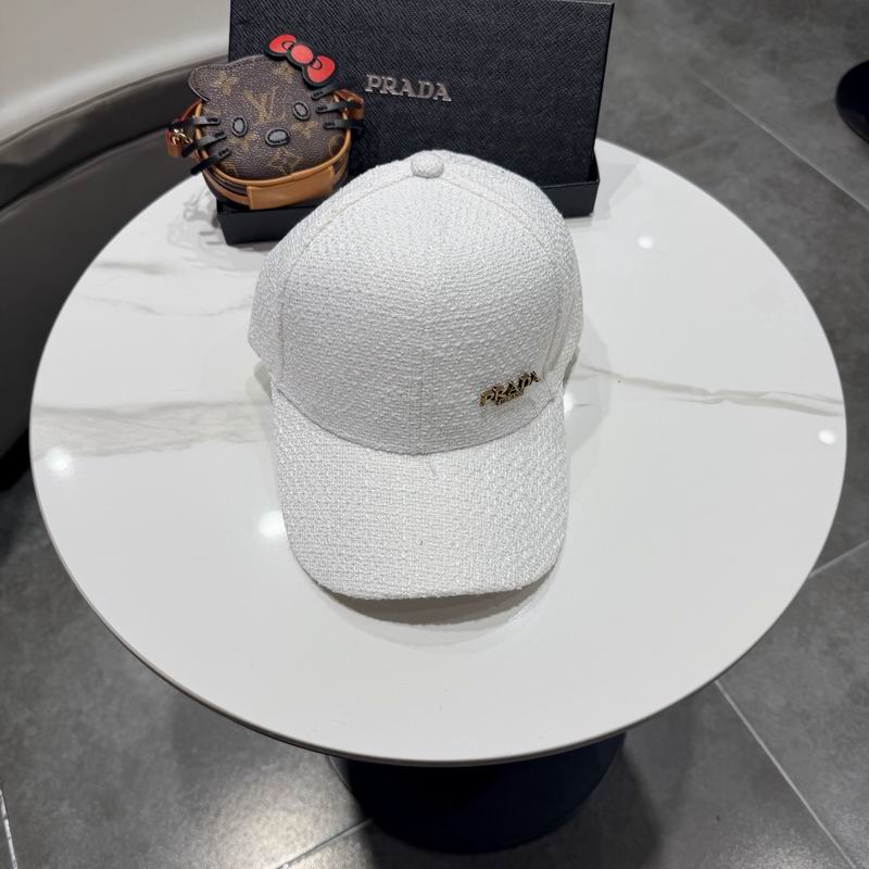 Prada cap (1375)