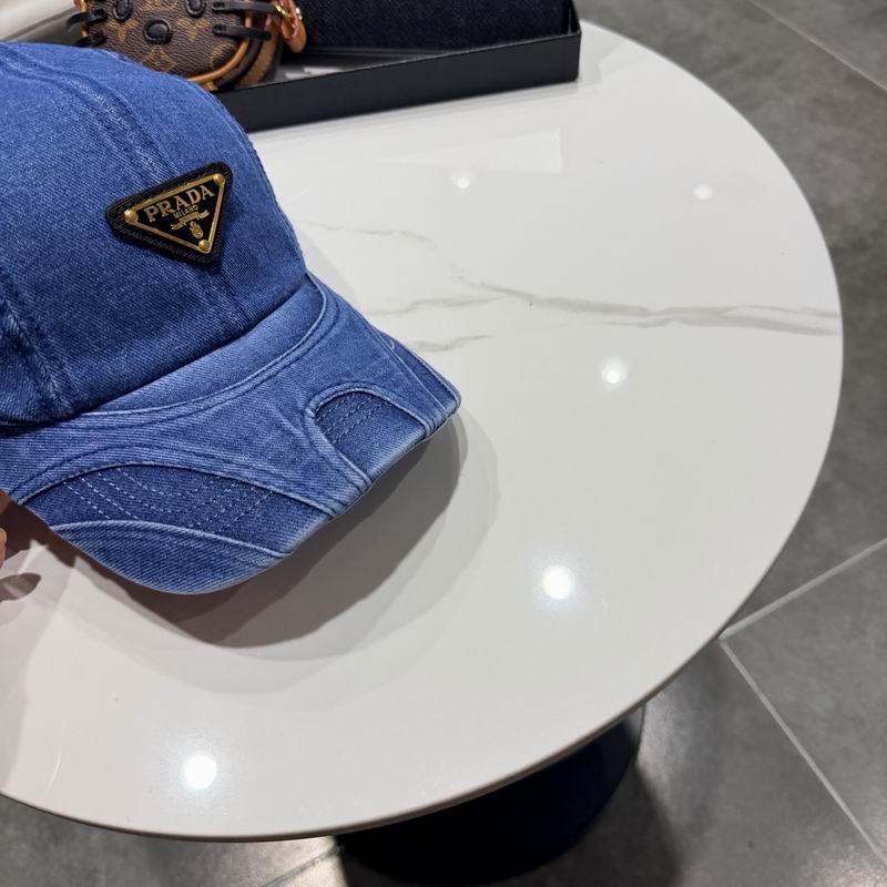 Prada cap (1408)