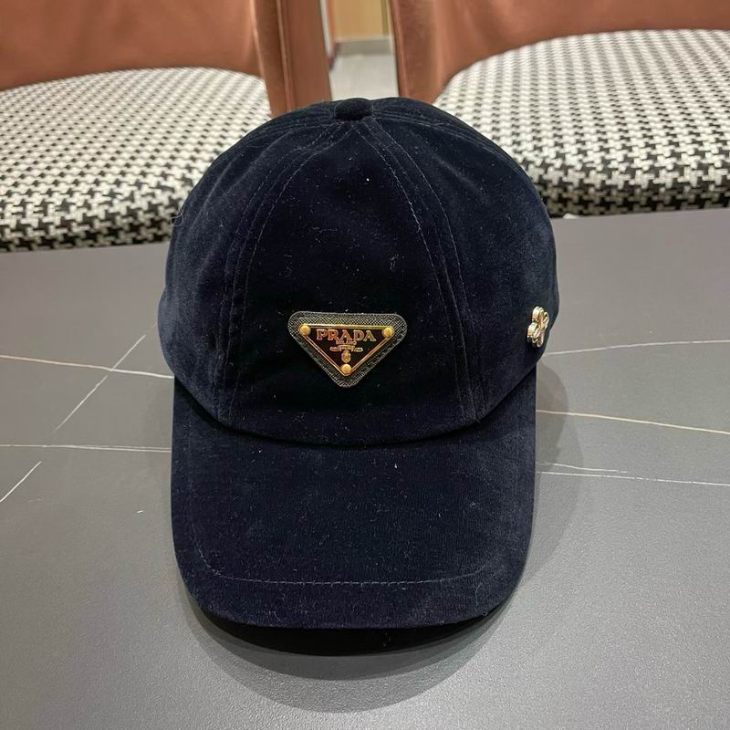 Prada cap (1815)
