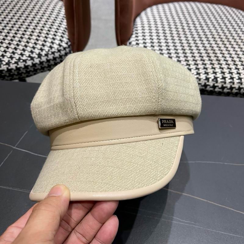 Prada cap (195)