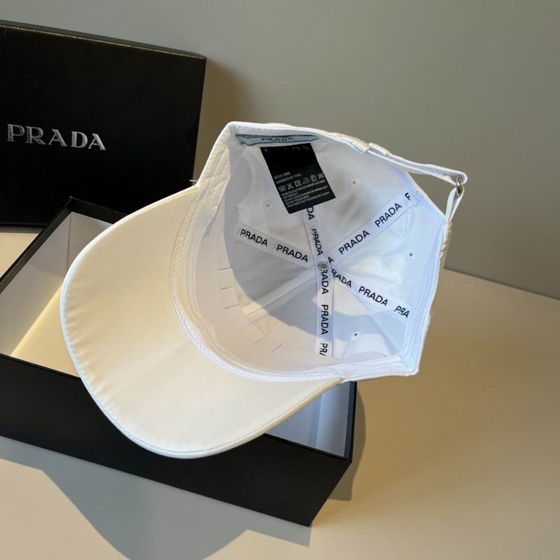 Prada cap (22)