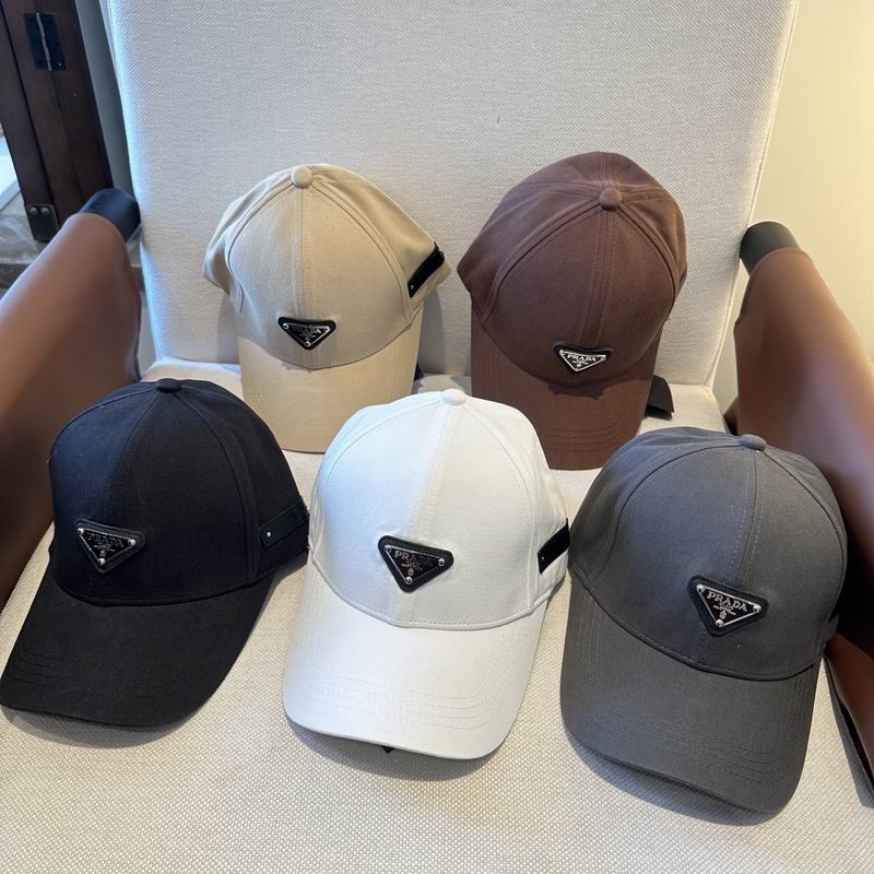 Prada cap (283)
