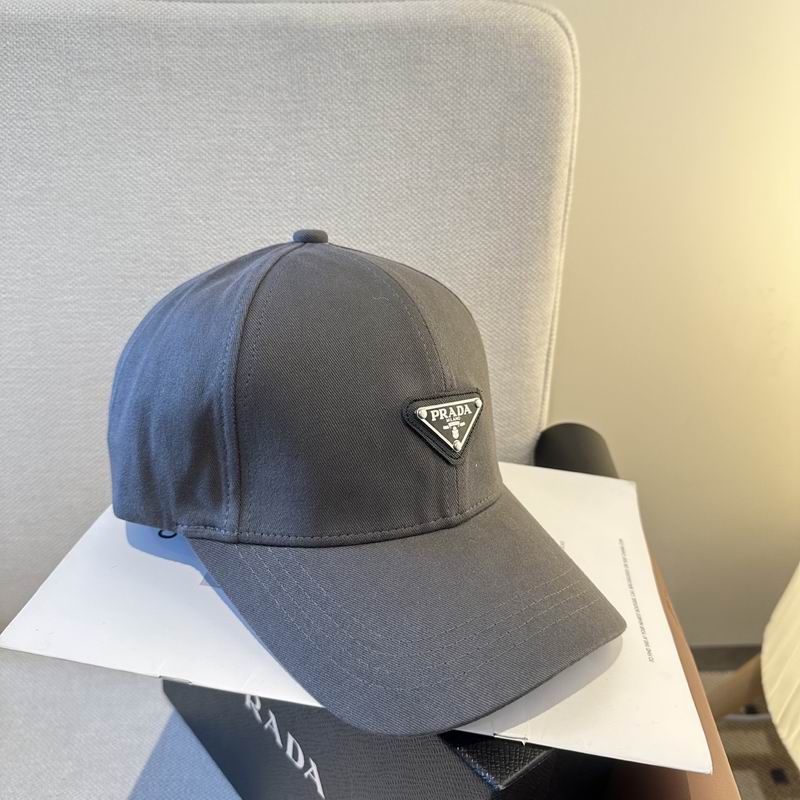 Prada cap (318)
