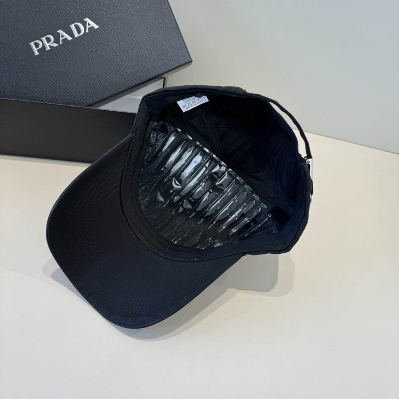 Prada cap (46)