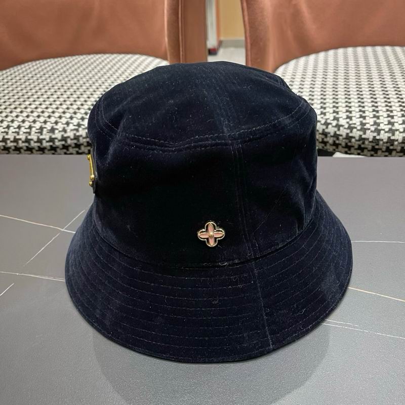 Prada hat (1005)