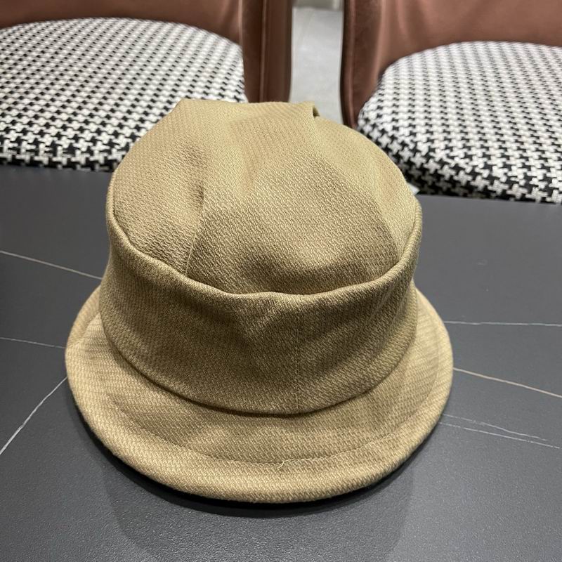 Prada hat (1093)