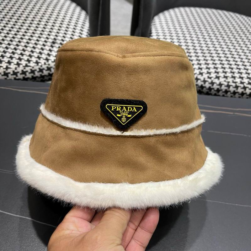 Prada hat (1096)