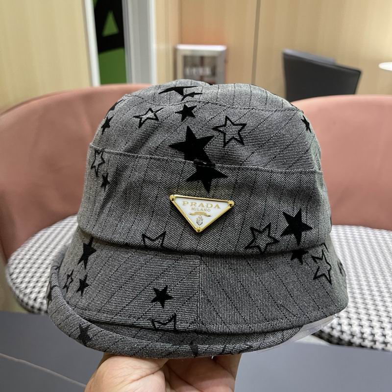 Prada hat (1123)