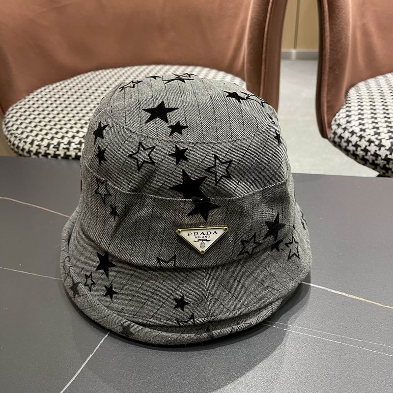 Prada hat (1129)