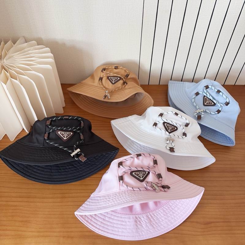 Prada hat (180)