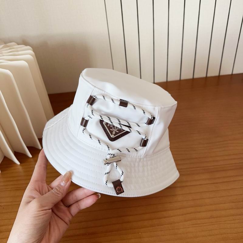 Prada hat (214)