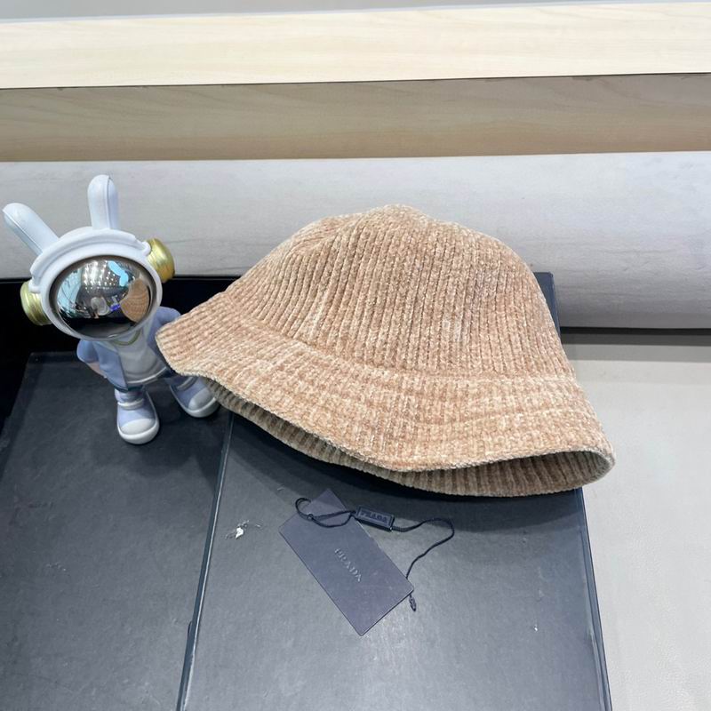 Prada hat (379)