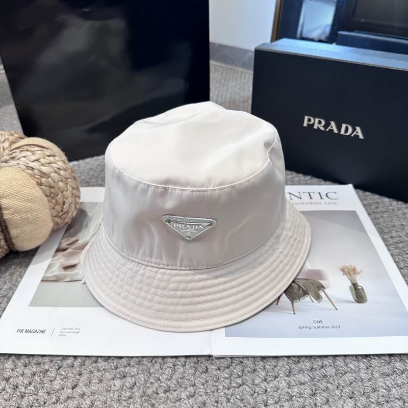 Prada hat (426)
