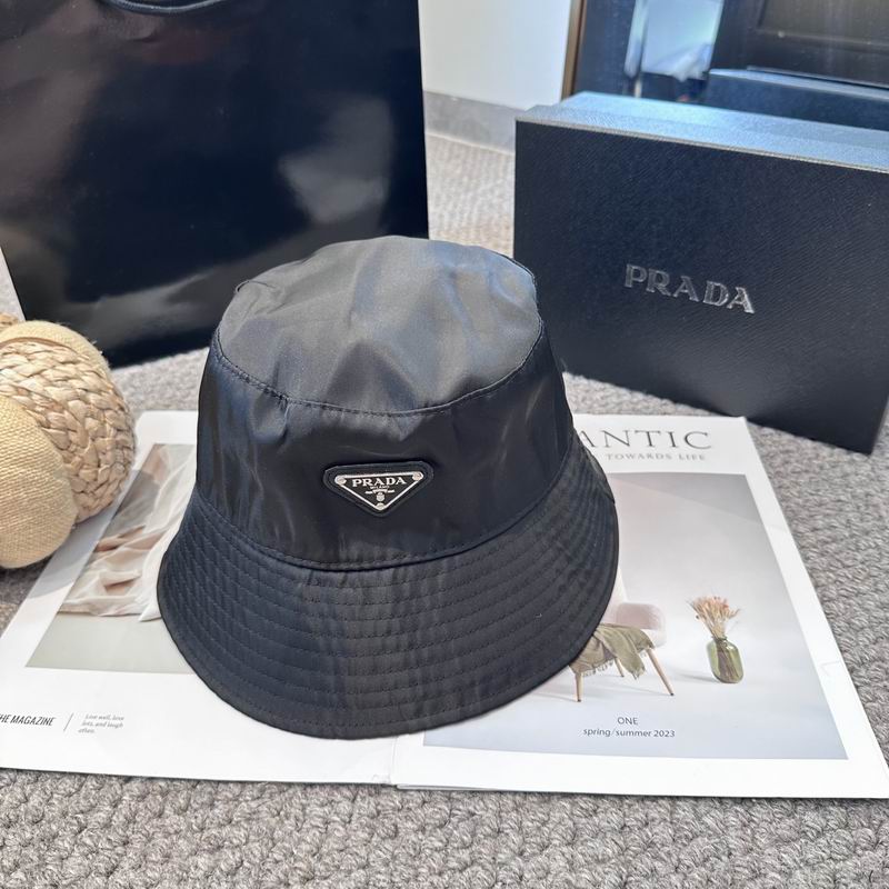 Prada hat (436)