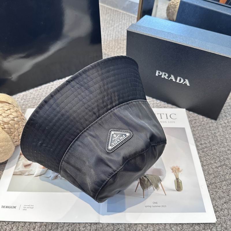 Prada hat (438)
