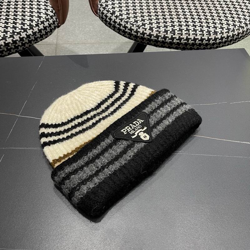 Prada hat (644)