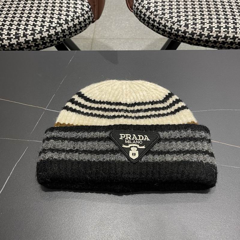 Prada hat (646)