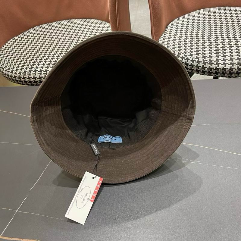 Prada hat (975)