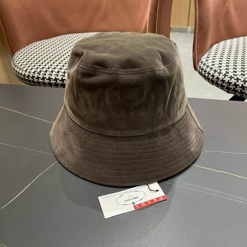 Prada hat (977)