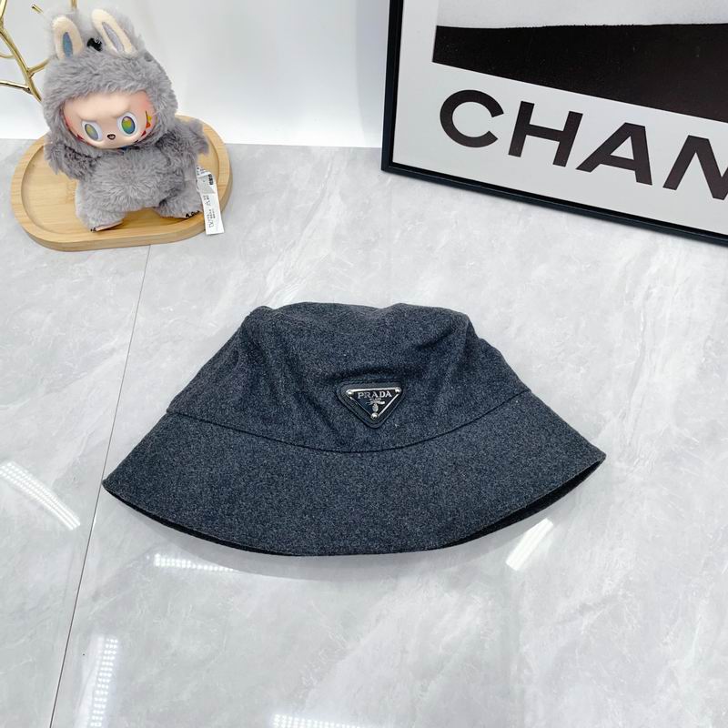Prada hat dx (359)