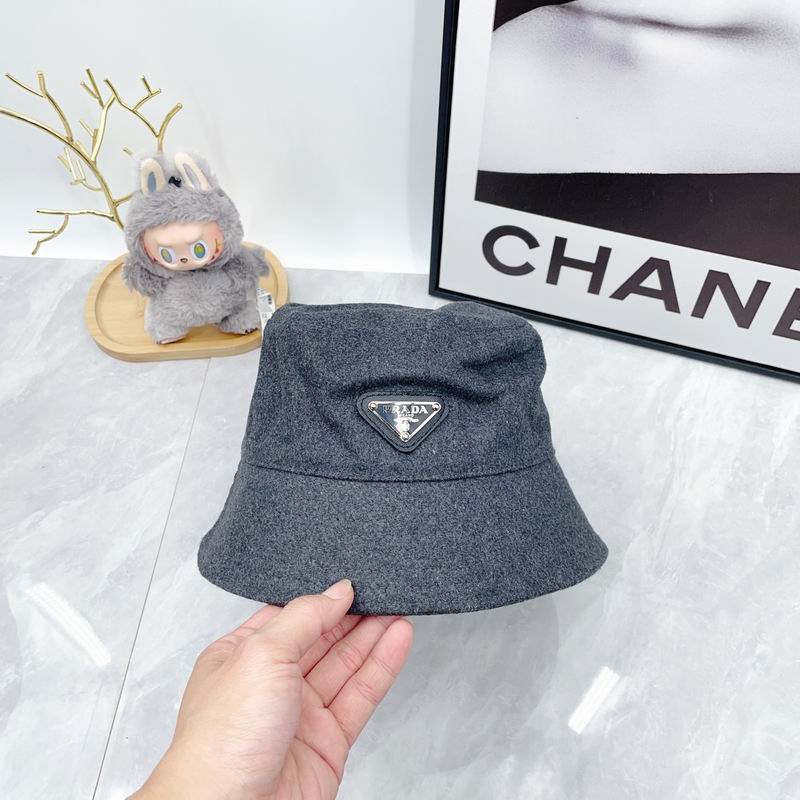 Prada hat dx (362)