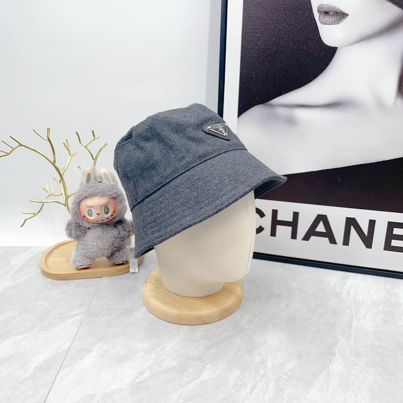 Prada hat dx (364)