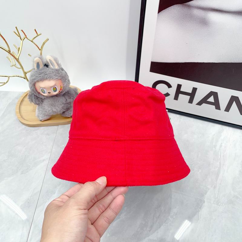 Prada hat dx (387)